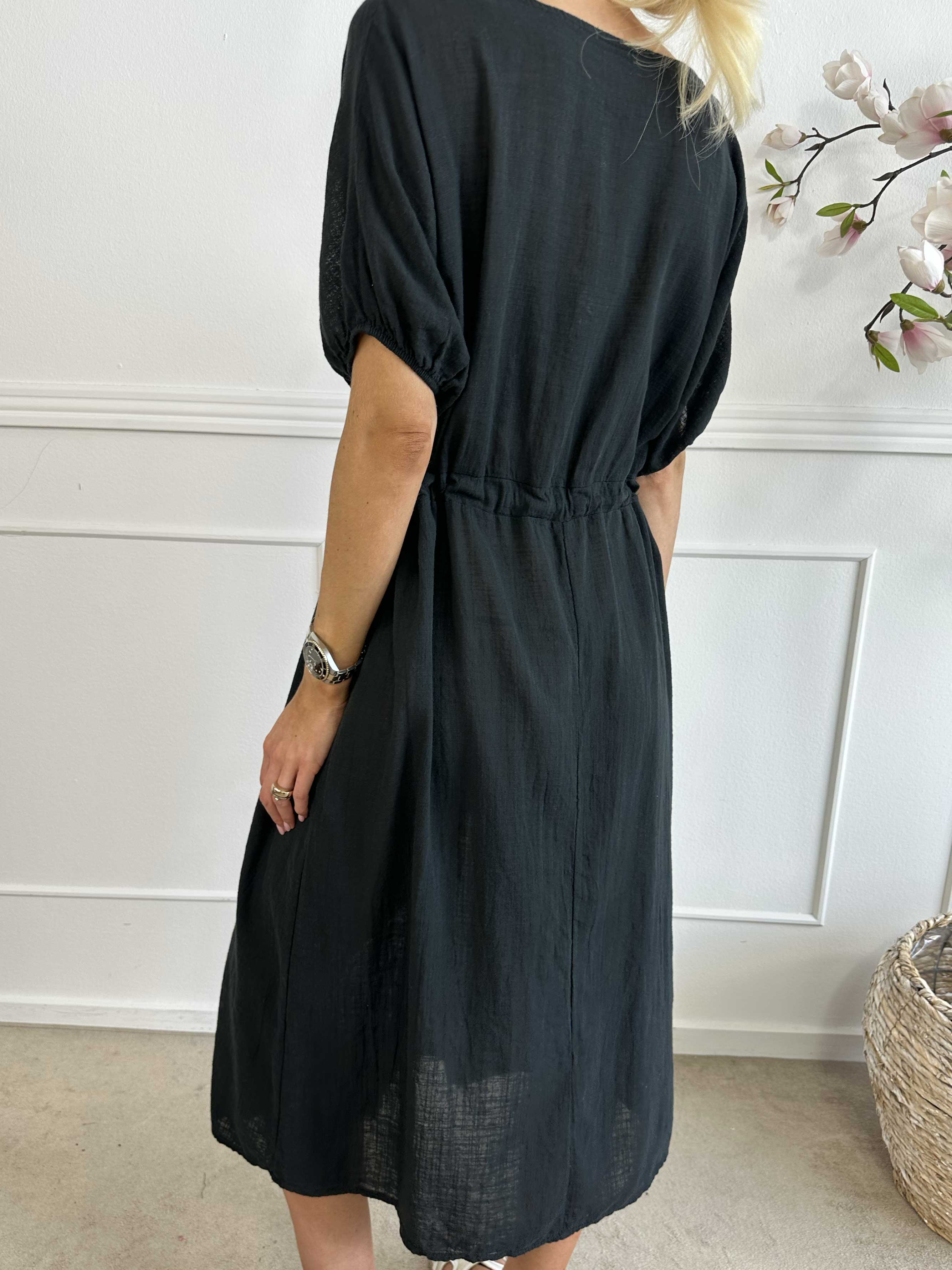 Agnete - Lang kjole i bomuld med bindebånd